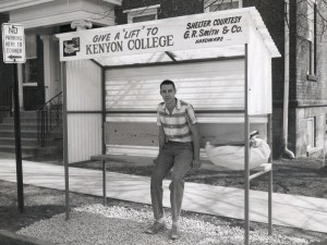 An archival photo of the "ride bench" in downtown Mount Vernon